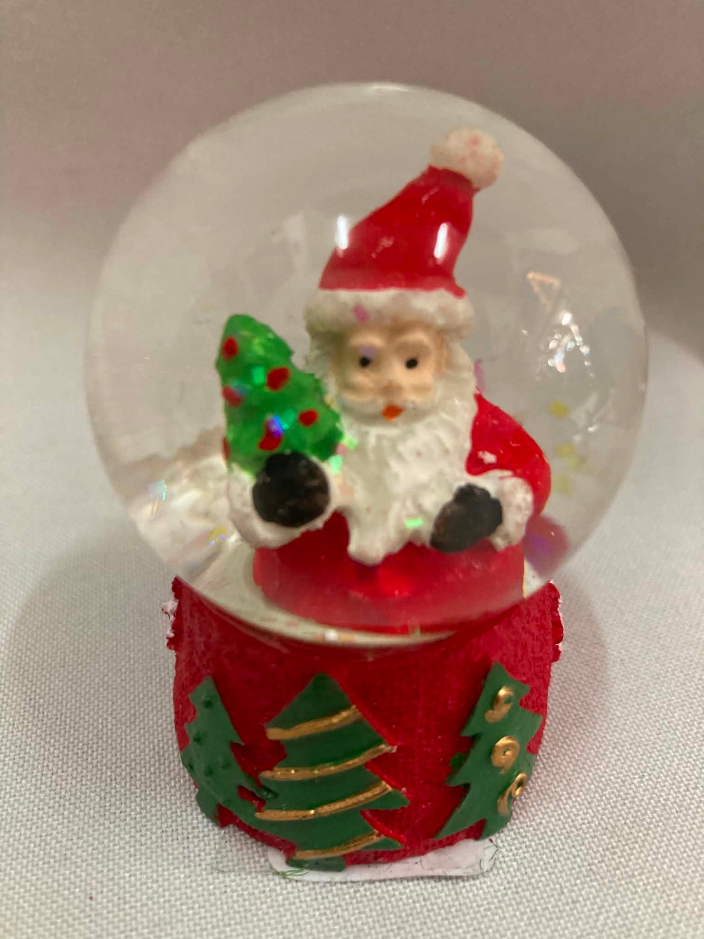Mini Christmas Waterball Globe Santa with Tree 42889