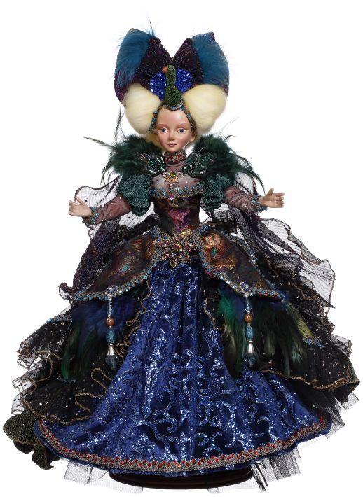 Mark Roberts - Maison du Soleil - Peacock Queen - 21.5 Inches 42093